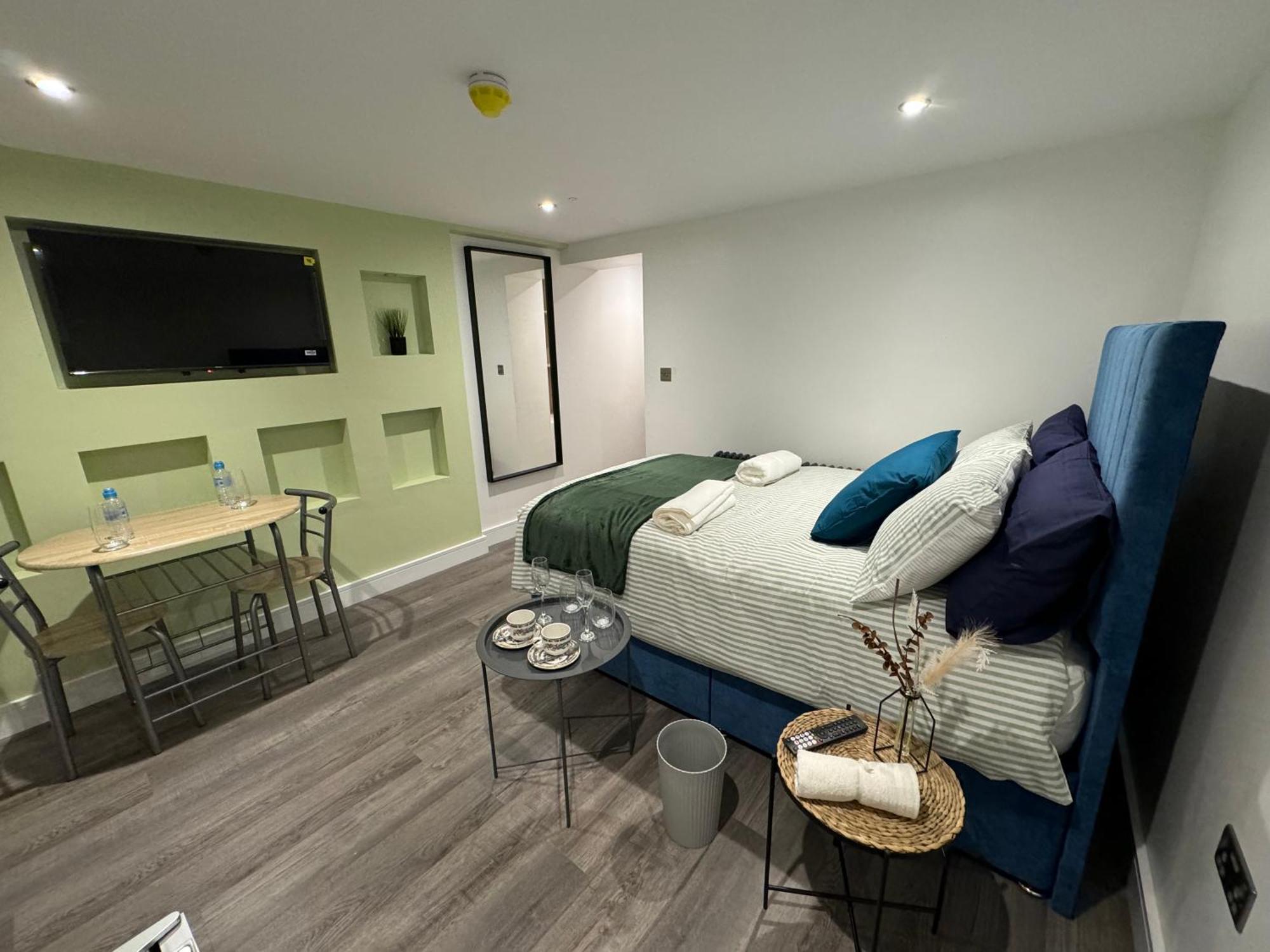 Southgate Luxury Apartments Elland Eksteriør bilde